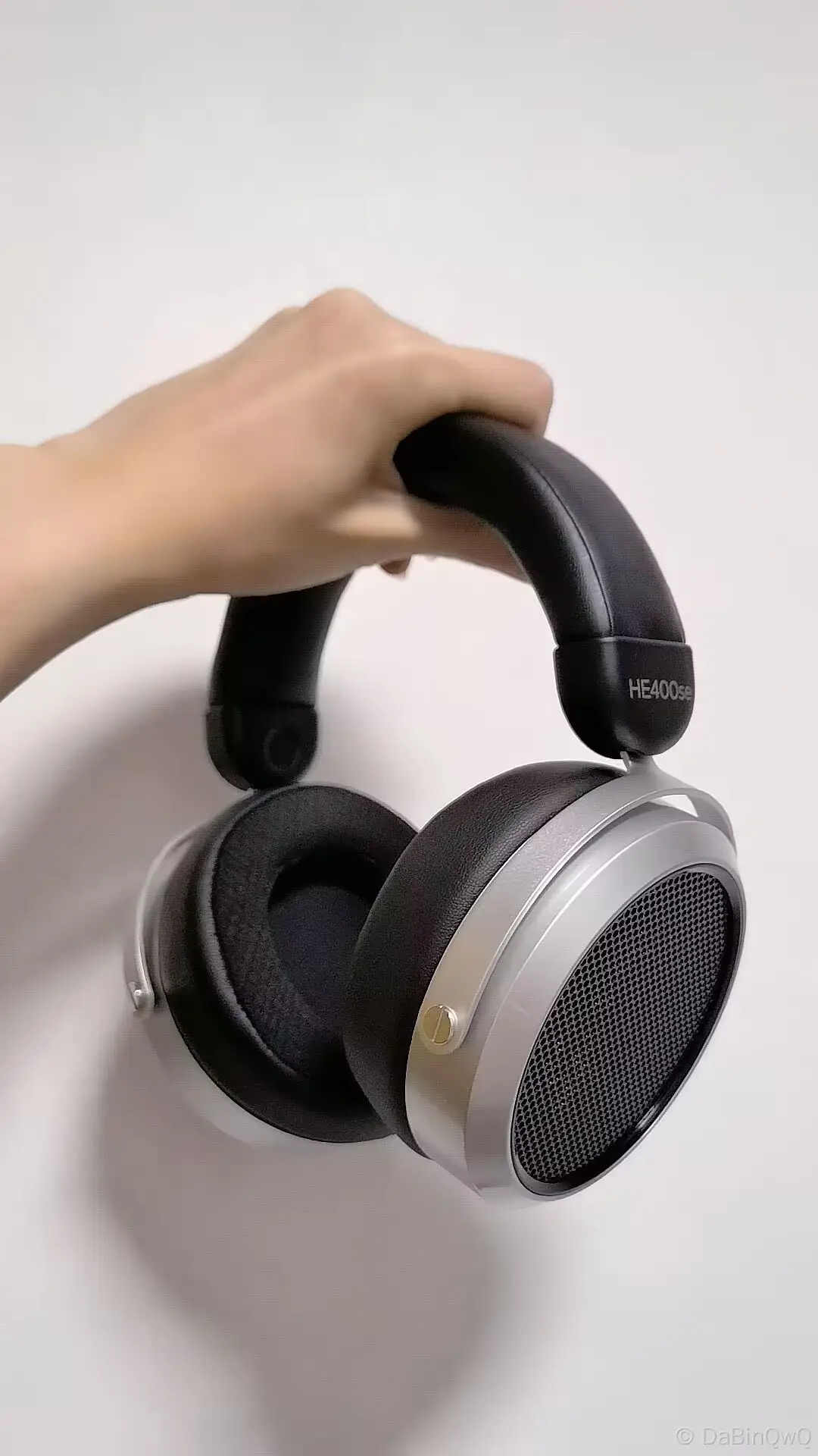 高保真男人！HIFIMAN HE400se